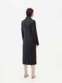 Kaszmir Damski Długi Płaszcz Z Klapami Zamkniętymi - Gobi Cashmere #color_węgiel drzewny
