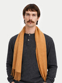 Kaszmir Męski Szal Z Frędzlami - Gobi Cashmere #color_migdałowy