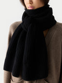 Szeroki Szalik z Ribbem Czarny - Gobi Cashmere #color_czarny