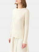 Sweter kaszmirowy Essentials z okrągłym dekoltem Mleko Kokosowe - Gobi Cashmere #color_mleko kokosowe