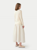Sweter kaszmirowy Essentials z okrągłym dekoltem Mleko Kokosowe - Gobi Cashmere #color_mleko kokosowe