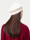 Beret w Teksturowanym Splocie Mleko Kokosowe - Gobi Cashmere #color_mleko kokosowe