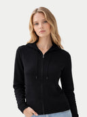 Bluza z kapturem i zamkiem z kaszmiru | GOBI Cashmere #color_czarny
