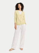 Kaszmir Damski Kardigan Z Dekoltem W Szpic Zielony - Gobi Cashmere #color_delikatny żółty